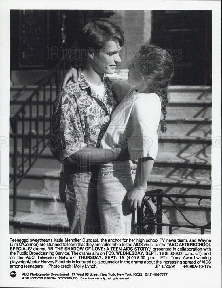 1991 Press Photo Actors Jennifer Dundas, Jim O&#39;Connor In &quot;Afer School Specials&quot; - Historic Images