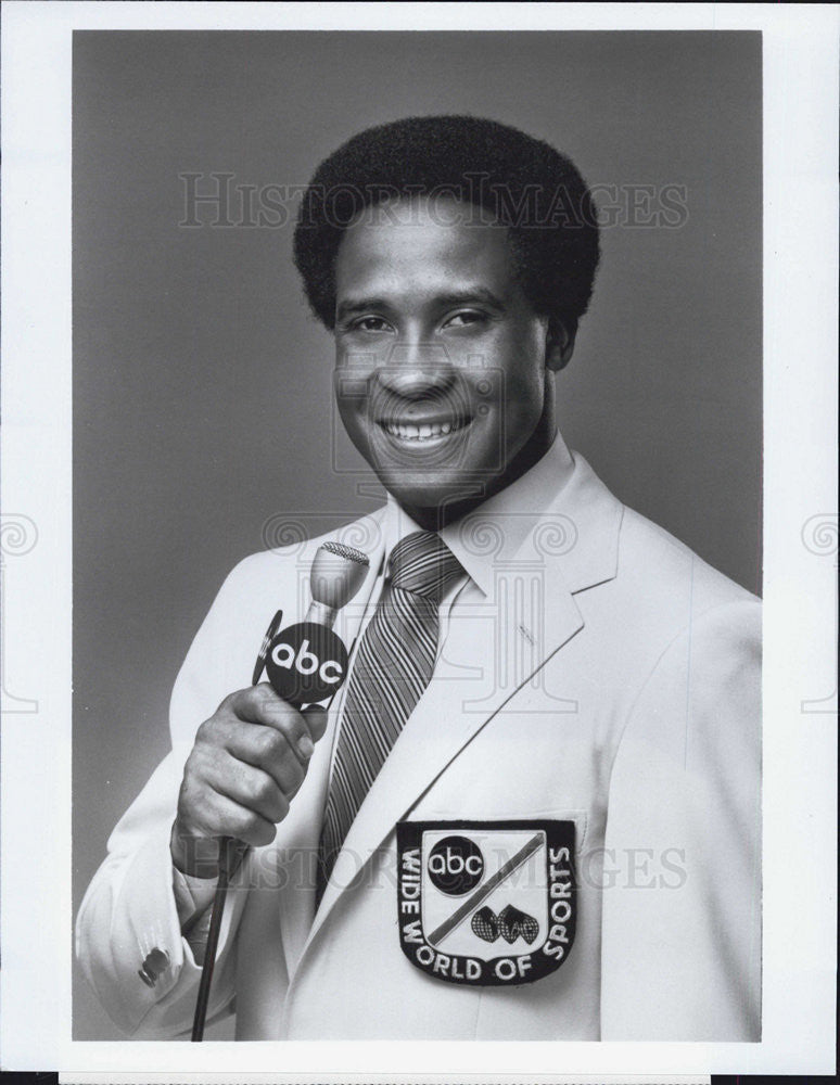 1985 Press Photo ABC Sportscaster Lynn Swann &quot;Coverage US Football League&quot; - Historic Images