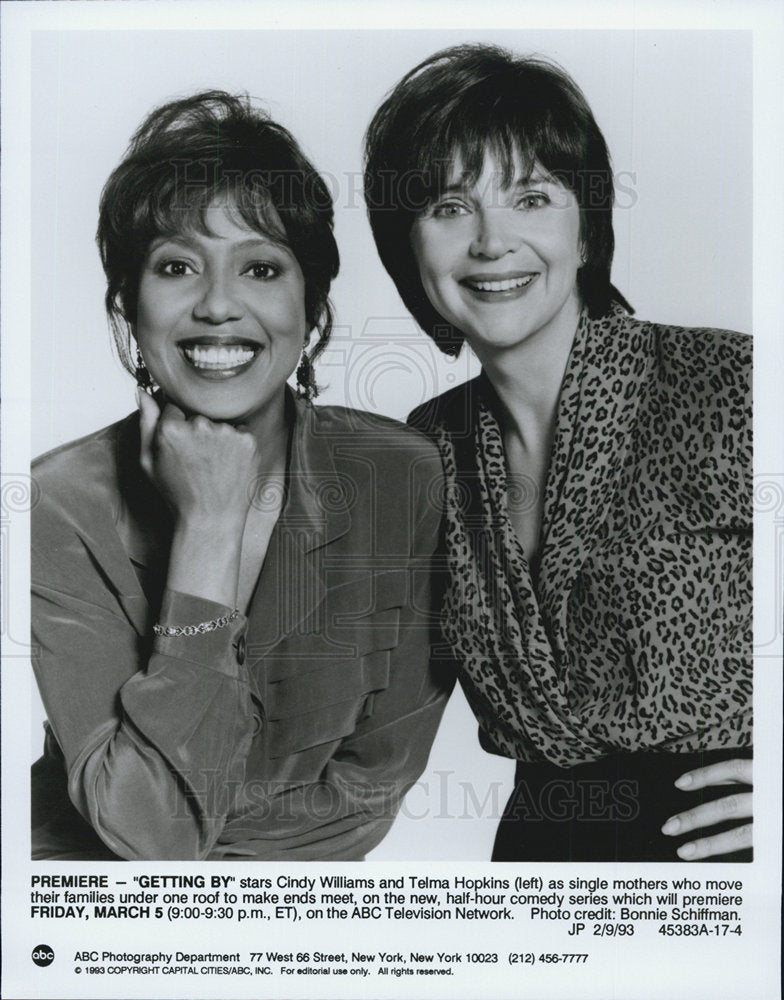 1993 Press Photo Cindy Williams &amp; Telma Hopkins on &quot;Getting By&quot;