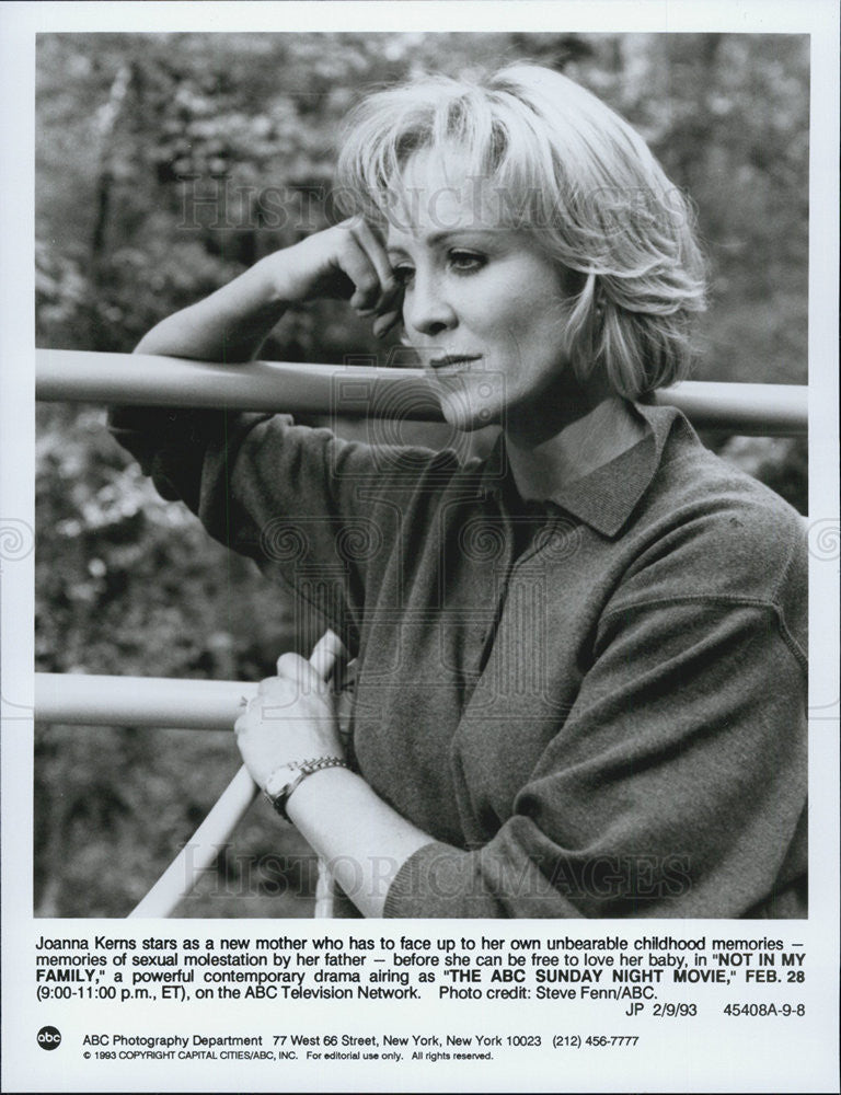 1993 Press Photo Joanna Kerns in &quot;Not In My Family&quot; - Historic Images