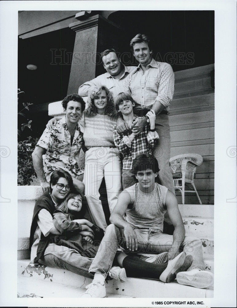 1985 Press Photo Shana O&#39;Neil in &quot;Two &amp; a Half Dads&quot; - Historic Images