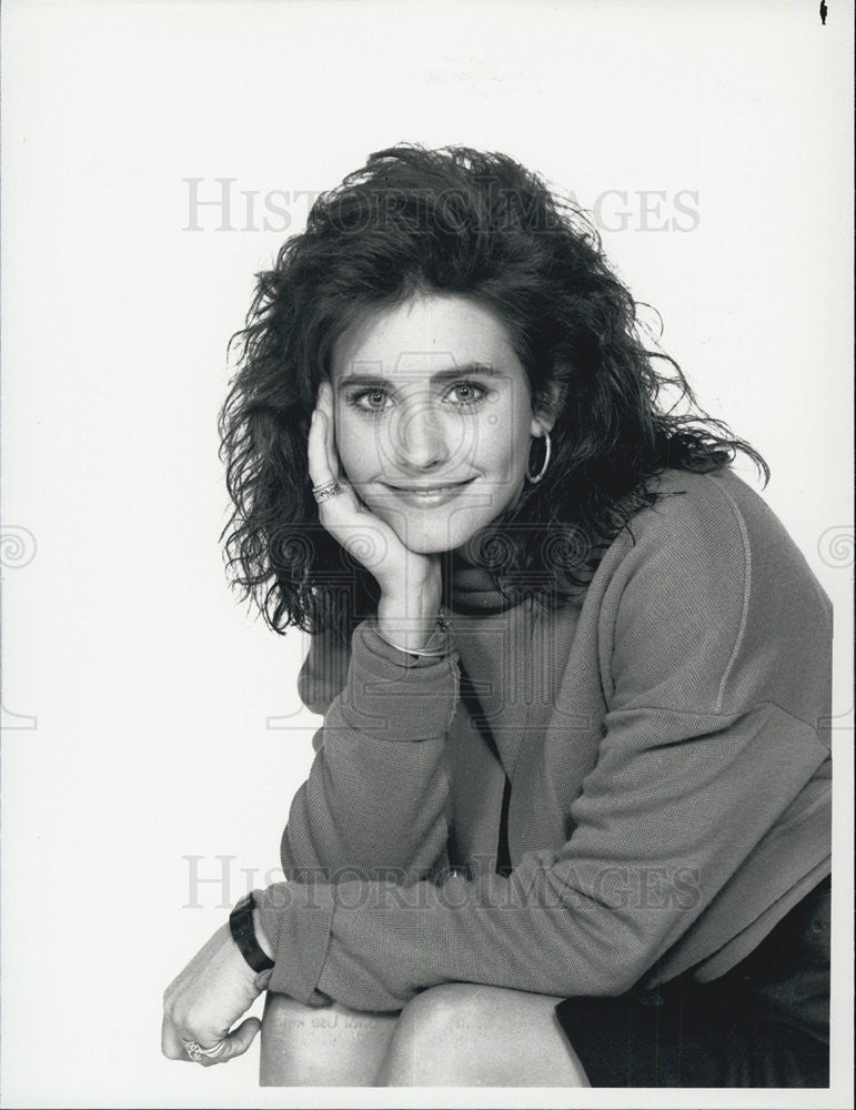 1987 Press Photo Courtney Cox stars in &quot;Family Ties&quot; - Historic Images