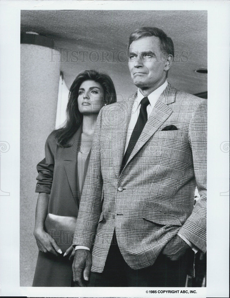 1985 Press Photo Charlton Heston Tracy Scoggins ABC Show Dynasty II: The Colbys - Historic Images