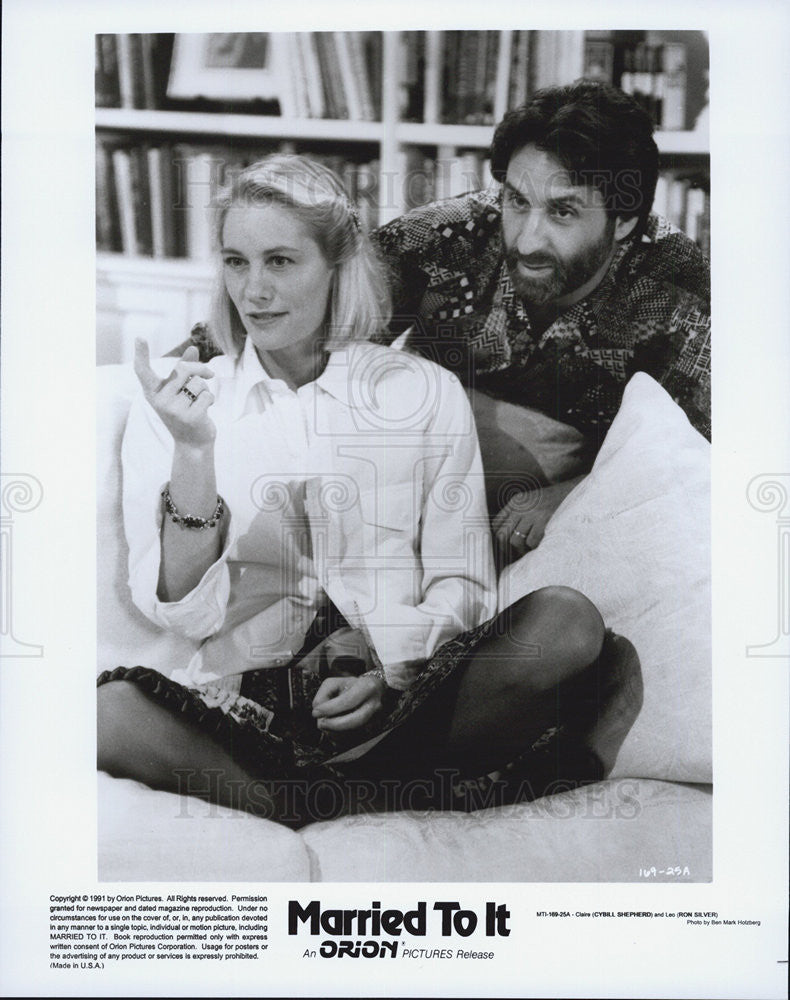 1991 Press Photo Actors Cybil Shepherd And Ron Silver Star In &quot;Married To It&quot; - Historic Images