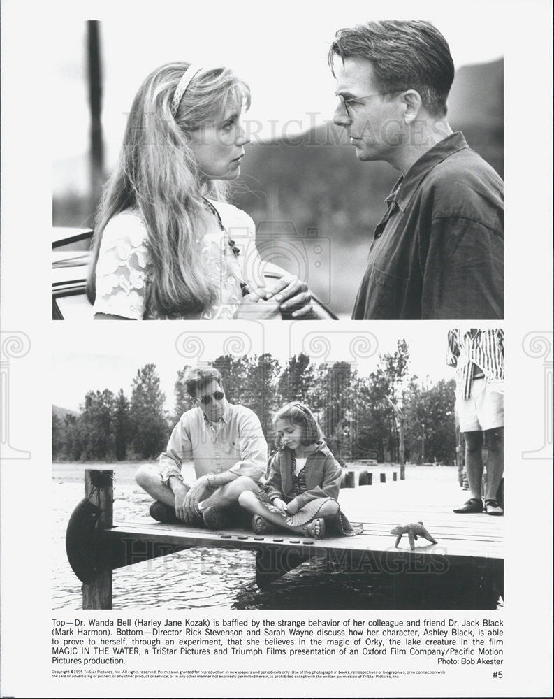 1995 Press Photo Harley Jane Kozak Mark Harmon Film Actor Magic In The Water - Historic Images