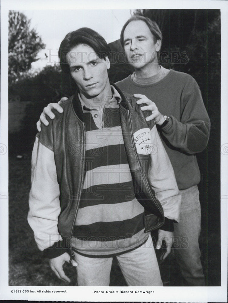 1993 Press Photo Jason Wiles and Robert Pine star in &quot;Big Boys Don&#39;t Cry&quot; - Historic Images