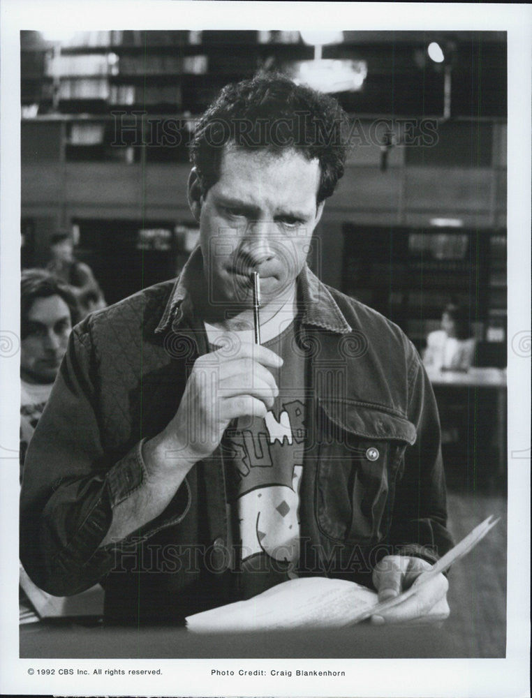 1992 Press Photo Steve Guttenberg CBS Off Limits Schoolbreak Special - Historic Images