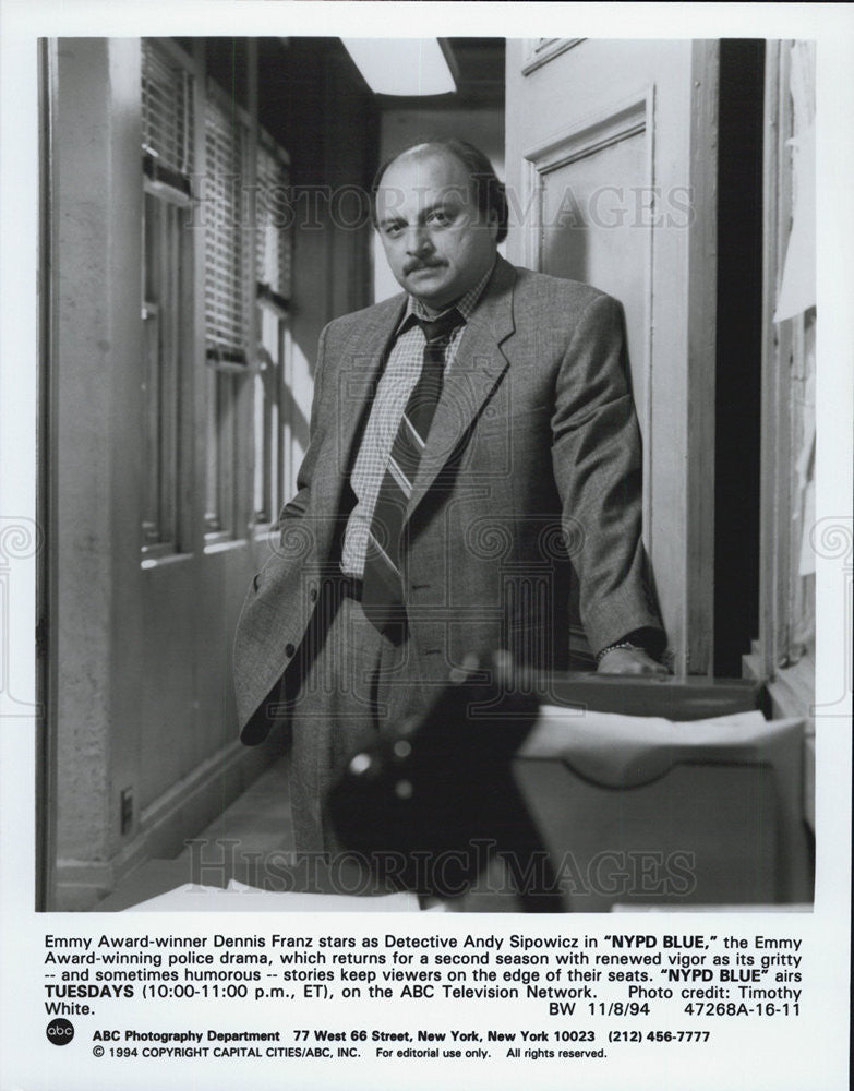 1994 Press Photo Actor Dennis Franz NYPD Blue ABC - Historic Images