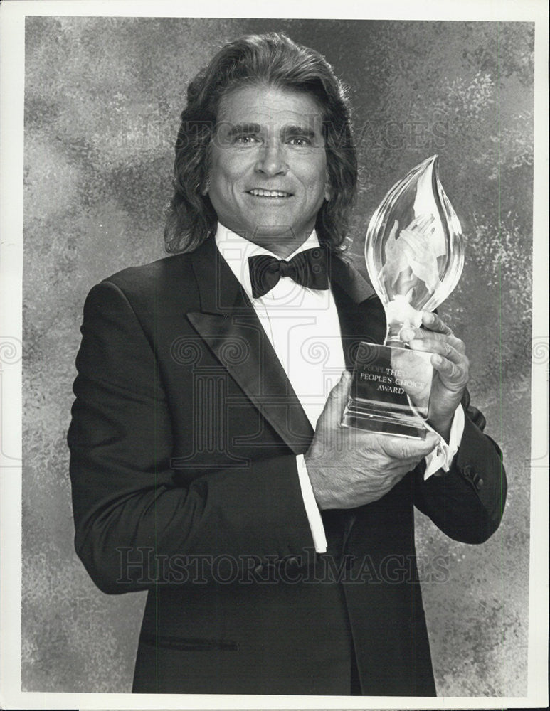 1989 Press Photo Michael Landon The 15th Annual People&#39;s Choice Awards Host CBS - Historic Images