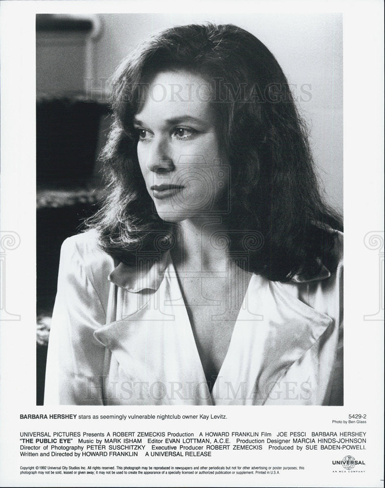 1992 Press Photo Actress Barbara Hershey Starring In &quot;The Public Eye&quot;
Universal - Historic Images