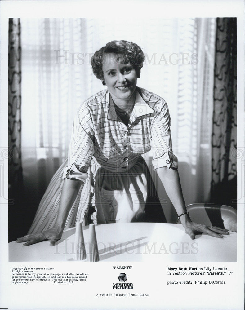 1988 Press Photo Mary Beth Hurt in &quot;Parents&quot; - Historic Images