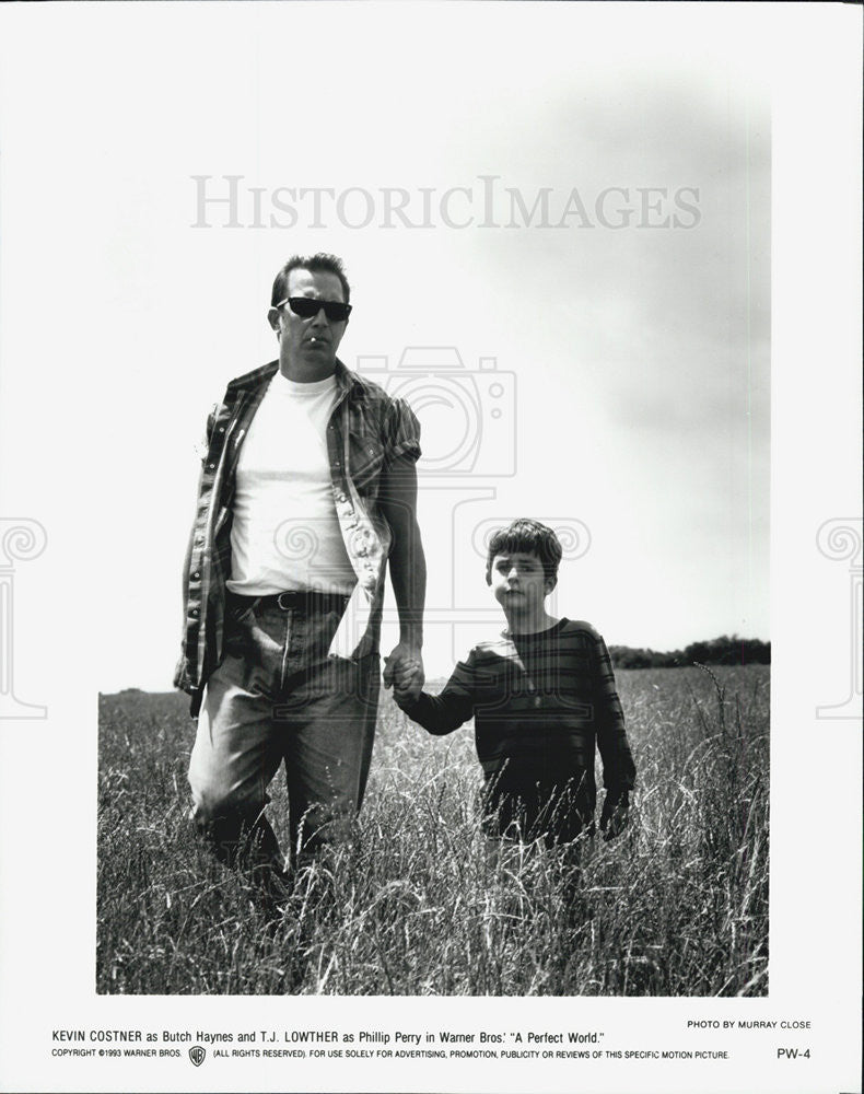 1993 Press Photo Kevin Costner &amp; TJ Lowther in &quot;a Perfect World&quot; - Historic Images