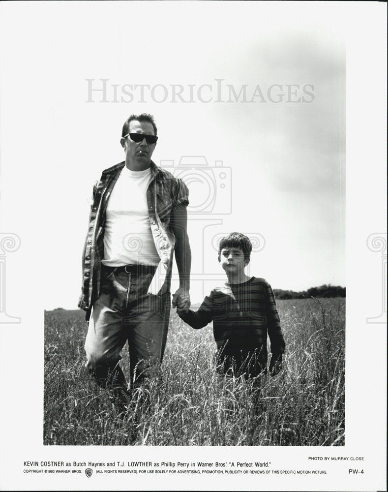 1993 Press Photo Kevin Costner &amp; TJ Lowther in &quot;A Perfect World&quot; - Historic Images