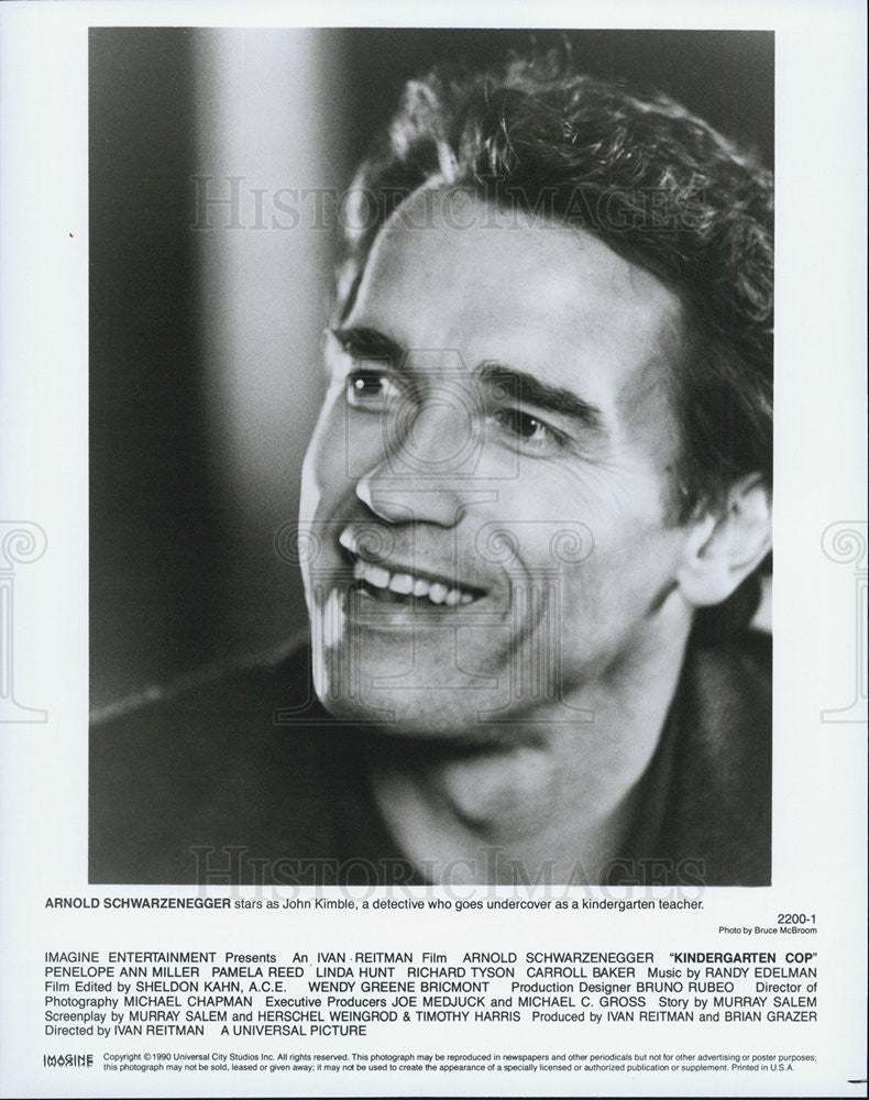 1990 Press Photo Arnold Schwarznegger in &quot;Kindergarten Cop&quot; - Historic Images