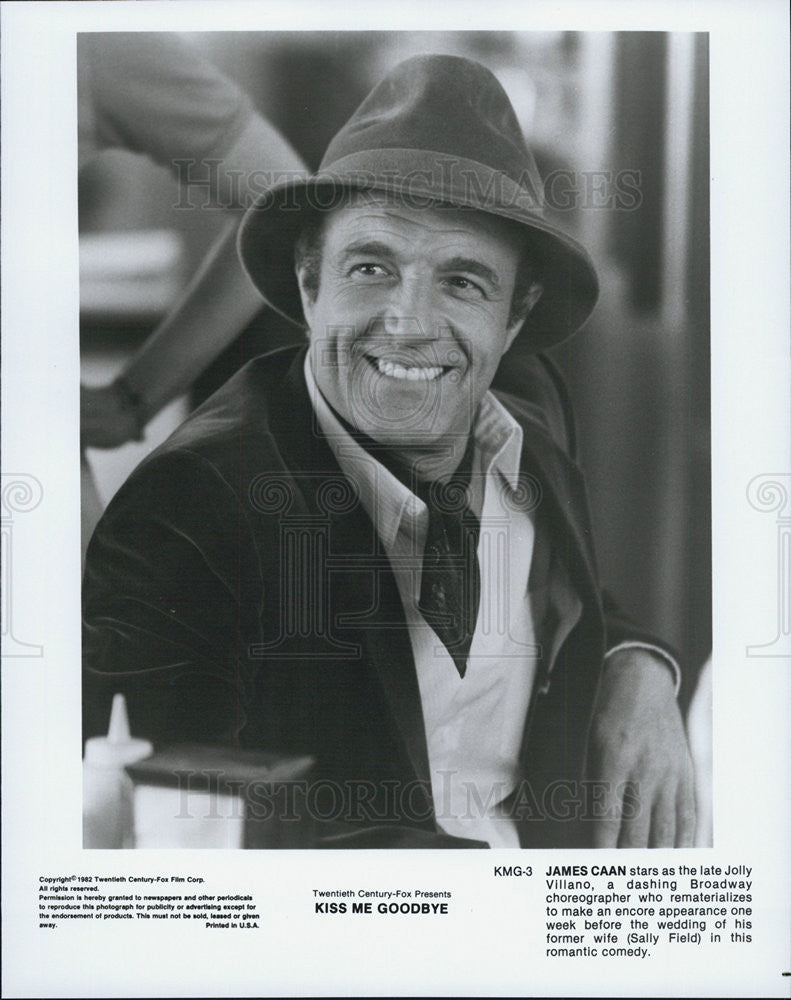 1982 Press Photo James Caan in &quot;Kiss Me Goodbye&quot; - Historic Images