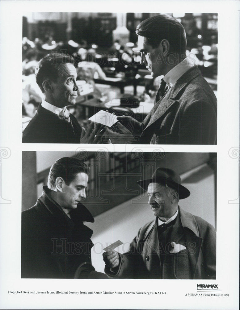 1991 Press Photo Joel Grey, Jeremy Irons And Armin Mueller-Stahl In Movie Kafka - Historic Images