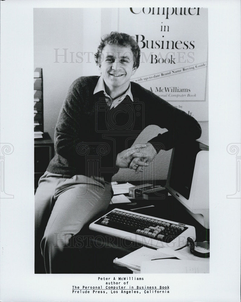 Press Photo Author Peter A McWilliams - Historic Images