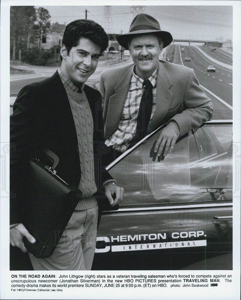 1989 Press Photo John Lithgow &amp; Jonathan Silverman &quot;Traveling Man&quot; - Historic Images