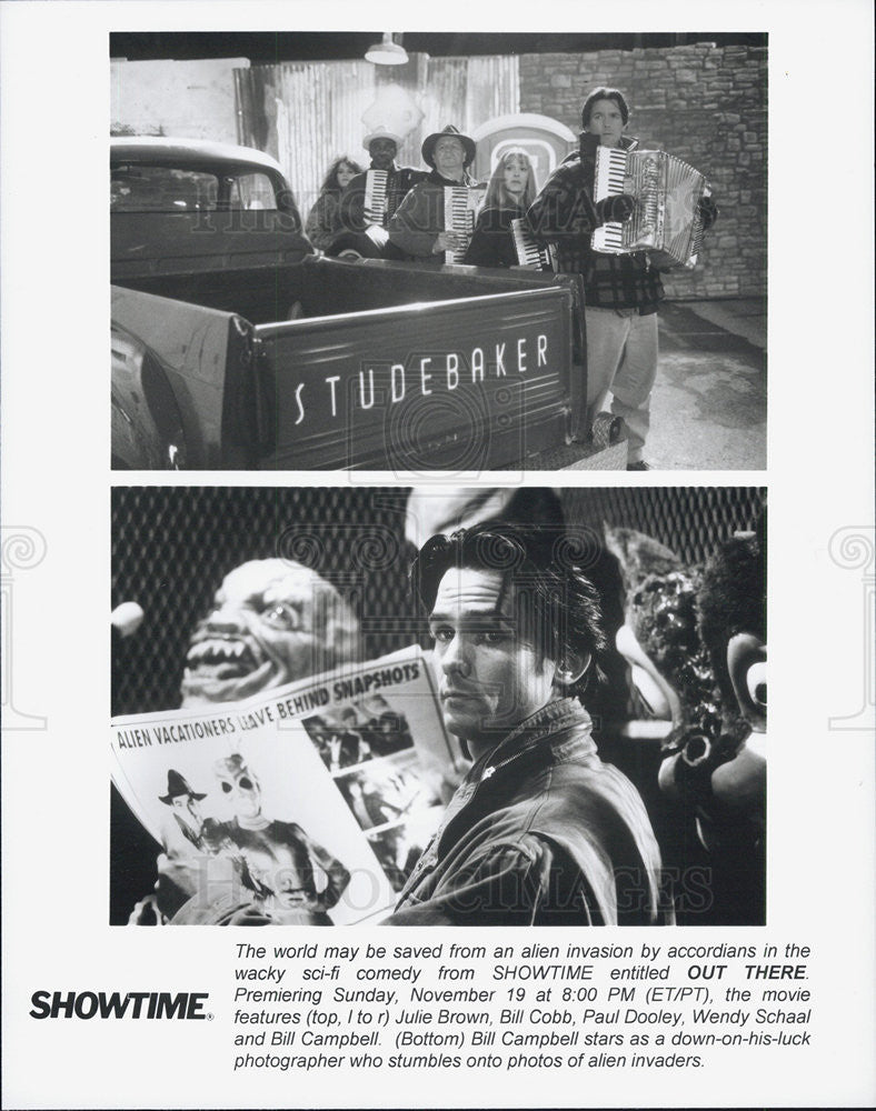 Press Photo Actors Julie Brown Bill Cobb Paul Dooley Wendy Schaal Bill Campbell - Historic Images