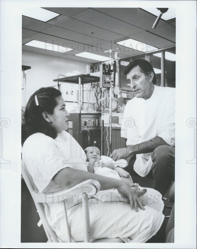 Press Photo Judson Graves Randolph, M.D., saves children&#39;s lives on &quot;Lifeline.&quot; - Historic Images