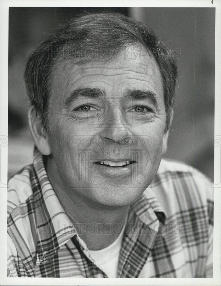 1982 Press Photo Ken Berry stars as Vint in comedy series &quot;Mama&#39;s Family.&quot; - Historic Images