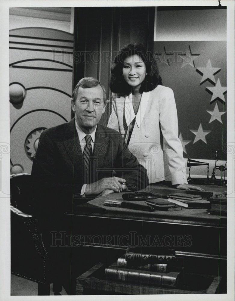 1985 Press Photo NBC Correspondents Roger Mudd and Connie Chung, - Historic Images