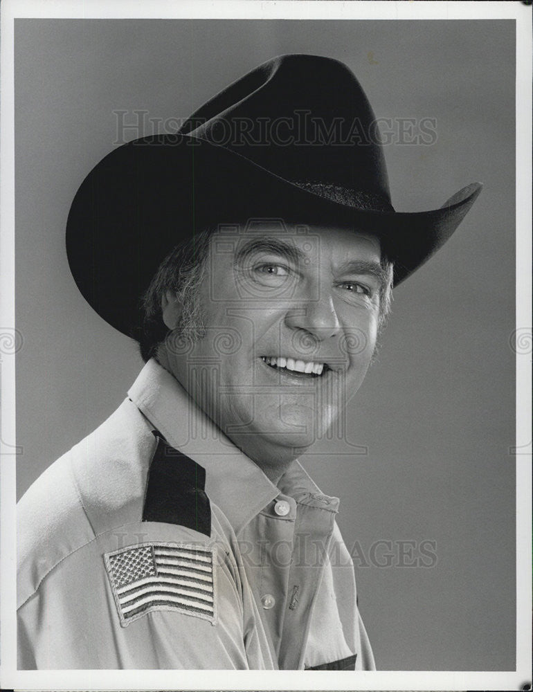 1979 Press Photo Actor James Best in CBS The Dukes of Hazard - Historic Images