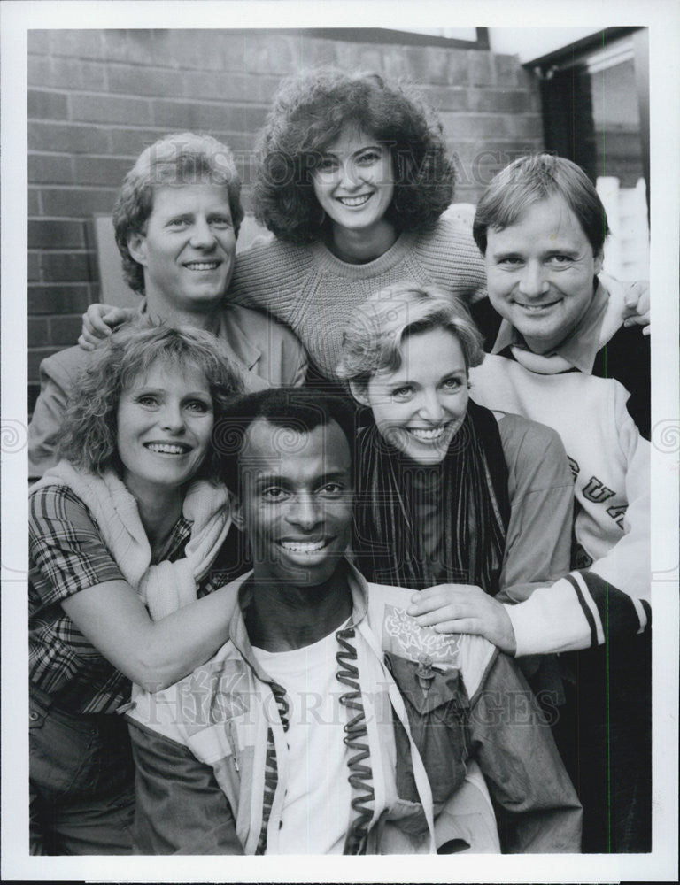 1985 Press Photo "The Comedy Factory" - Historic Images