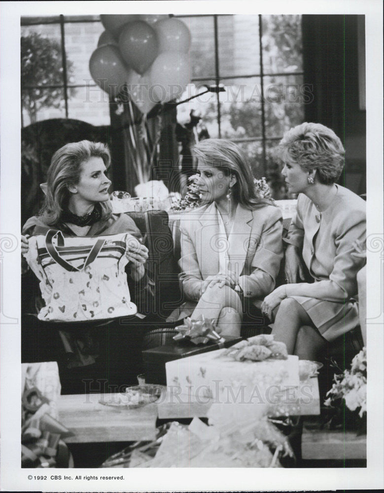 1992 Press Photo Candice Bergen Faith Daniels Joan Lunden MURPHY BROWN - Historic Images