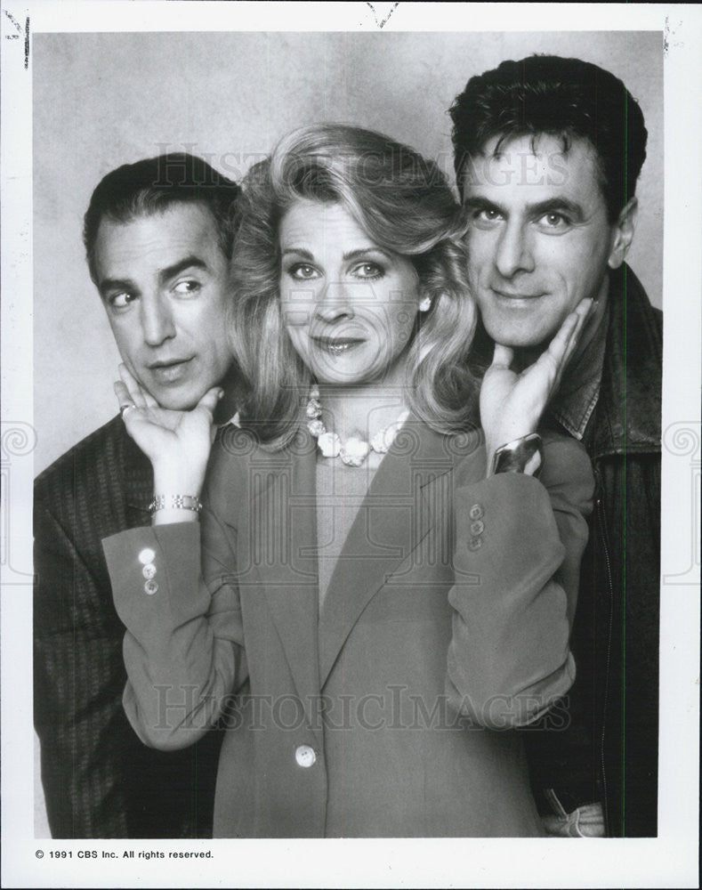 1991 Press Photo Candice Bergen, Jay Thomas, Robin Thomas in &quot;Murphy Brown&quot; - Historic Images