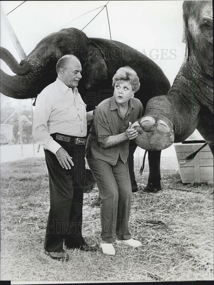 1987 Press Photo Actress Angela Lansbury and Actor Martin Balsam - Historic Images