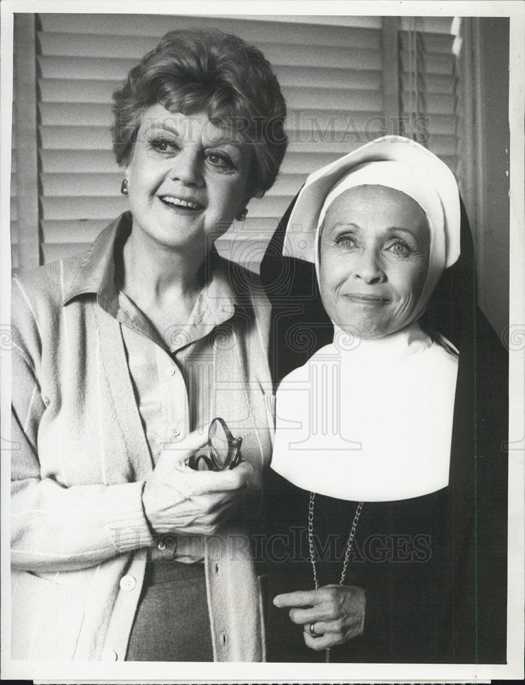 1987 Press Photo Angela lansbury &amp;Jane Powell on &quot;Murder She Wrote&quot; - Historic Images