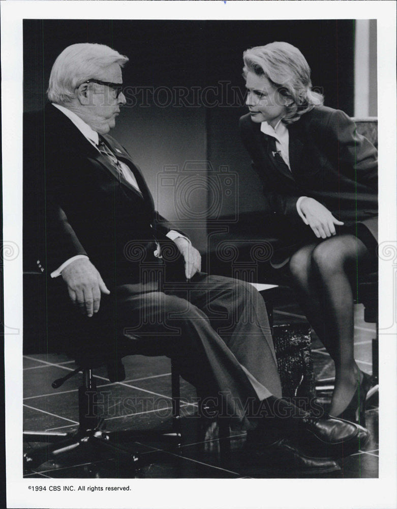 1994 Press Photo William Windom &amp; Faith Ford on &quot;Murphy Brown&quot; - Historic Images