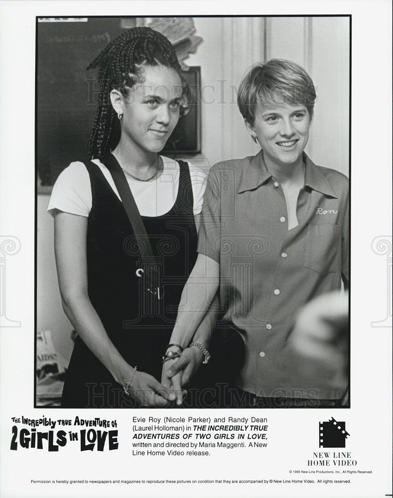 1995 Press Photo Actresses Nicole Parker And Laurel Holloman Starring Together - Historic Images