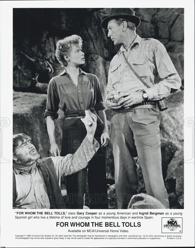 1995 Copy Photo of Gary Cooper, Ingrid Bergman in &quot;For Whom the Bell Tolls&quot; 1943 - Historic Images