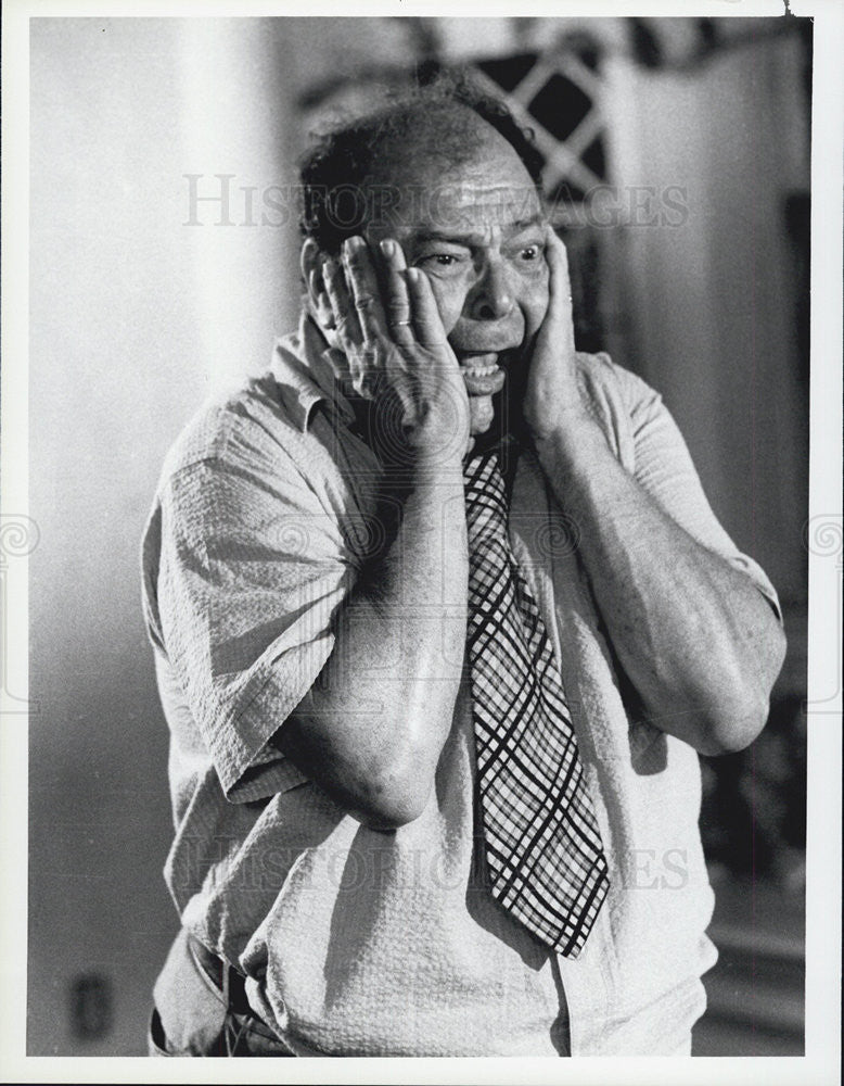 1986 Press Photo sydney Lassick in &quot;Remote Control Man&quot; - Historic Images