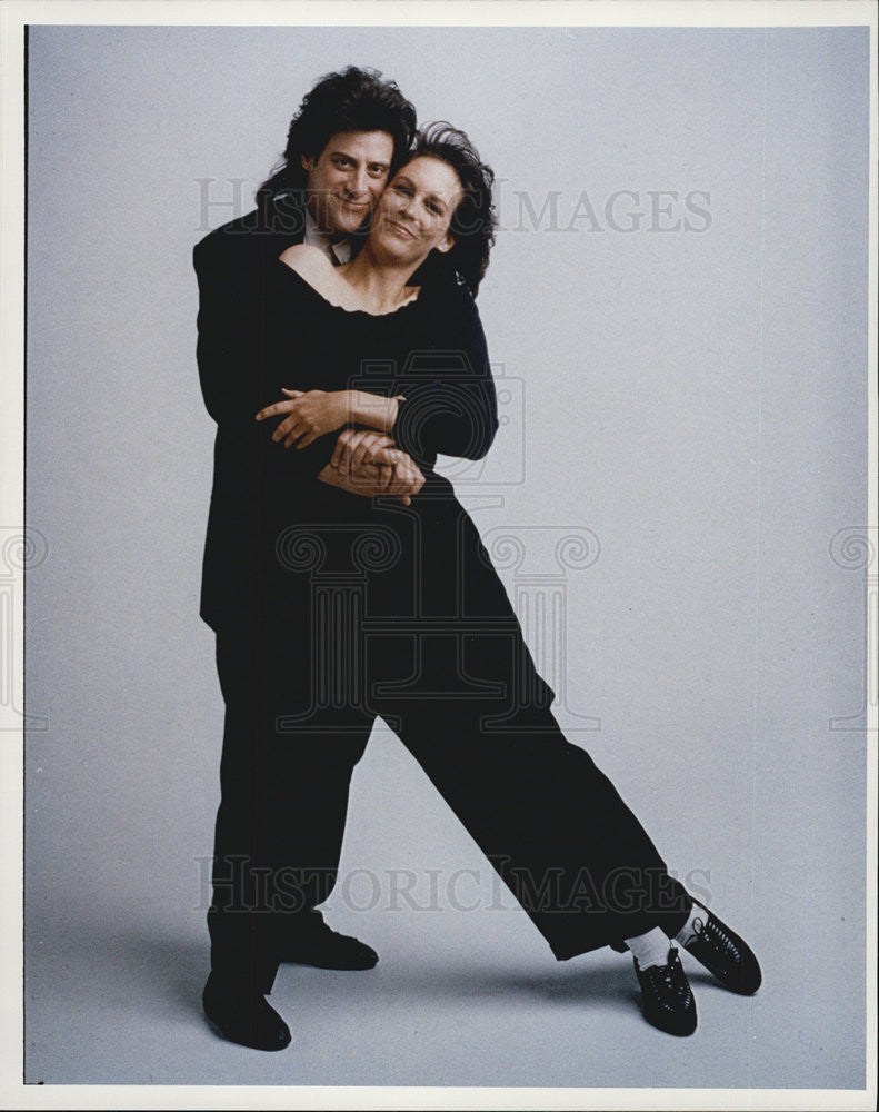 1991 Press Photo Richard Lewis & Jamie Lee Curtis - Historic Images