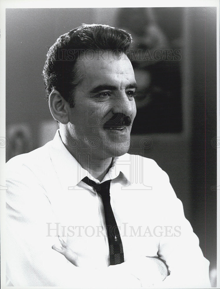 1987 Press Photo Dennis Farina Crime Story Television Actor - Historic Images