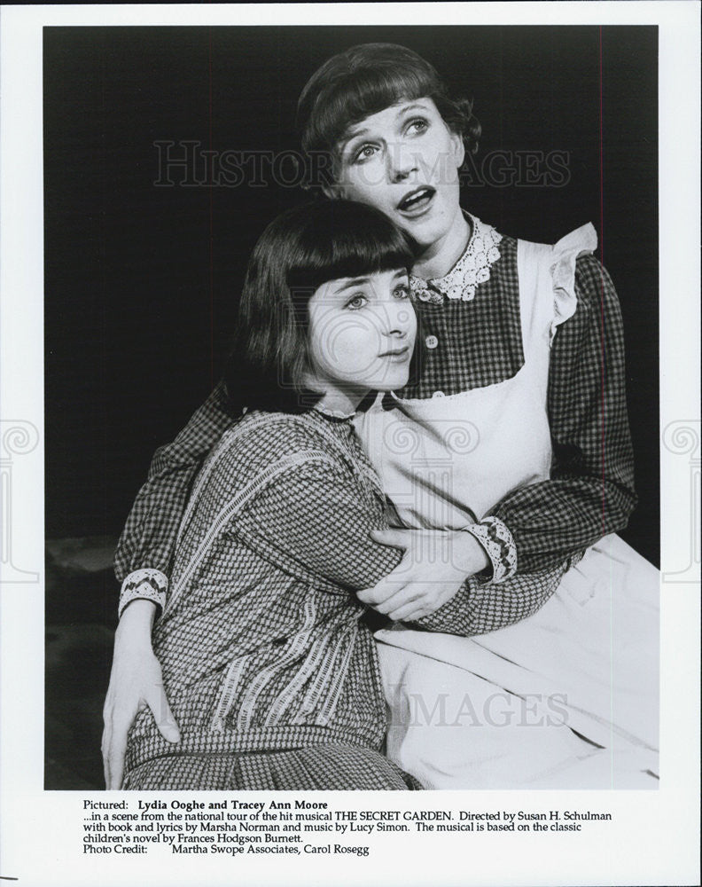 1993 Press Photo Lydia Ooghe Tracey Ann Moore Film Actor - Historic Images