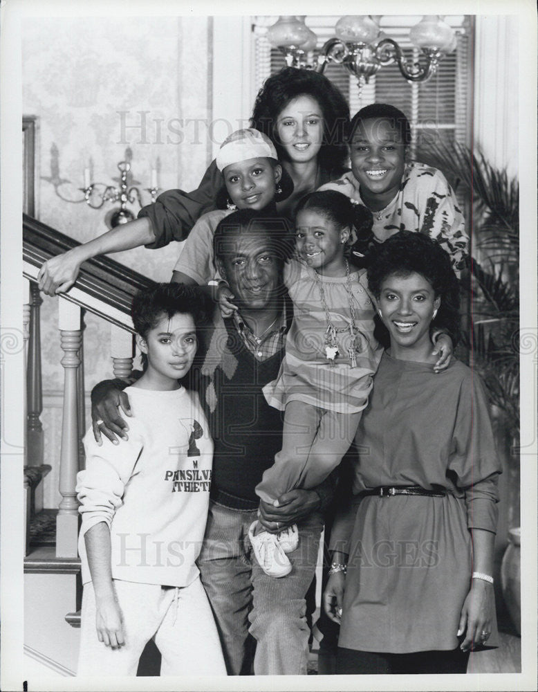 1985 Press Photo &quot;The Cosby Show&quot;Tempestt Bledsoe,Sabrina Le Beauf - Historic Images