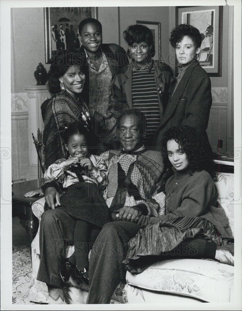 1986 Press Photo The Huxtable family on The Cosby Show - Historic Images