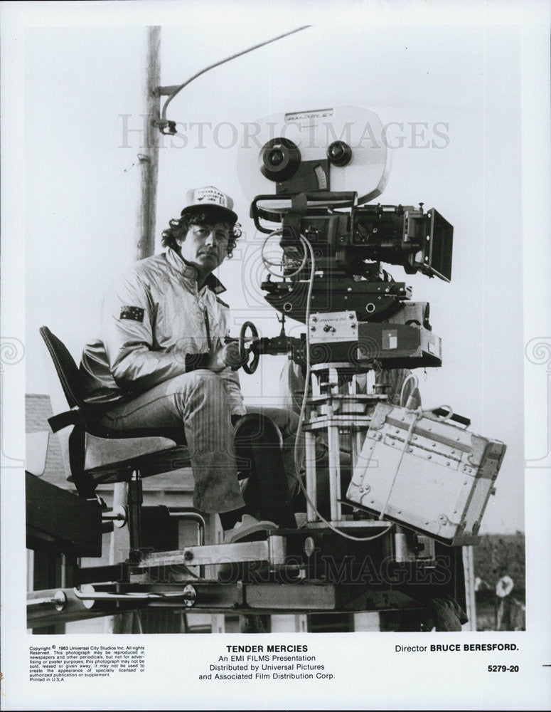 1983 Press Photo Director of &quot;Tender Mercies&quot; Bruce Beresford - Historic Images