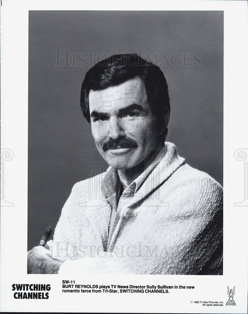 1988 Press Photo Burt Reynolds Switching Channels Film - Historic Images