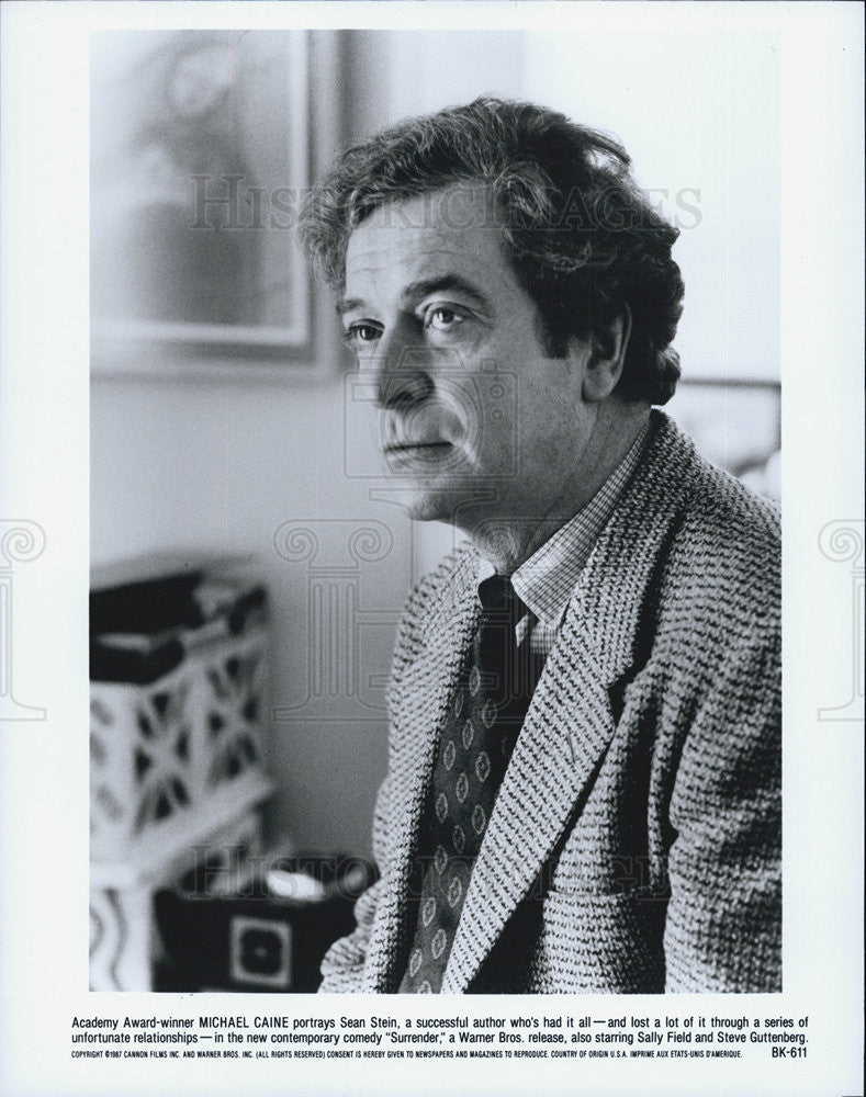 1987 Press Photo Michael Caine in &quot;Surrender&quot; - Historic Images