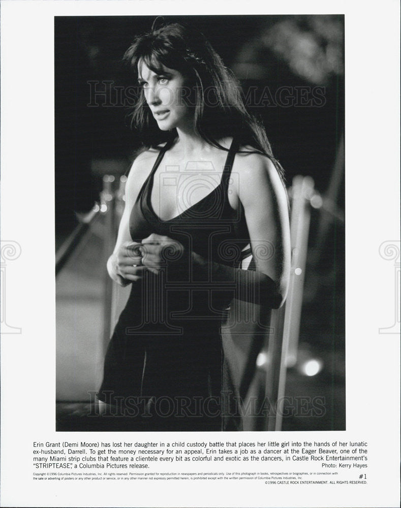 Demi Moore in Striptease 1996 vintage promo photo print - Historic Images