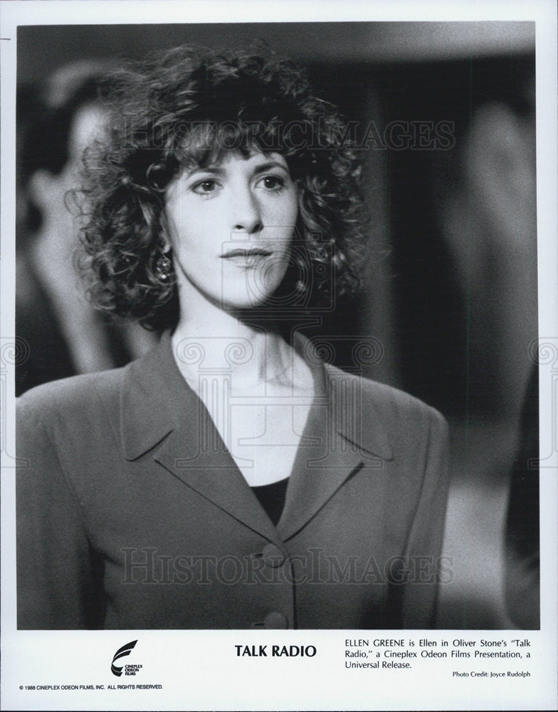 1988 Press Photo Actress Ellen Greene Starring In Oliver Stone's "Talk Radio" - Historic Images