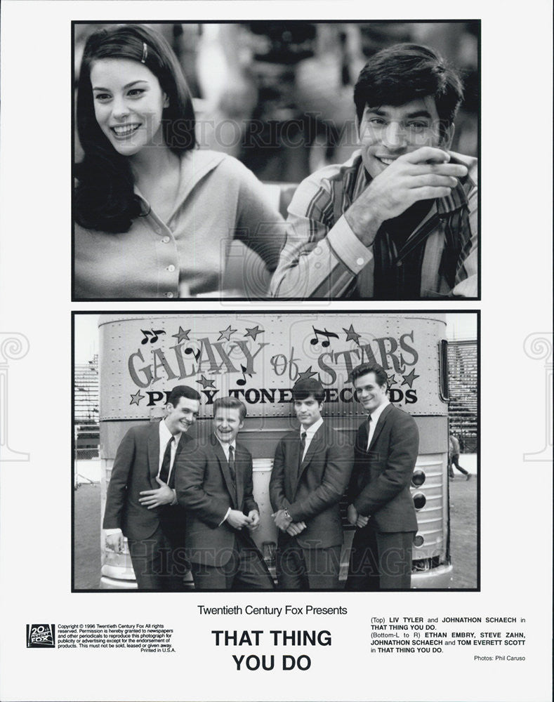 1996 Press Photo Film That Thing You Do Liv Tyler Jonathon Schaech Ehtan Embry - Historic Images