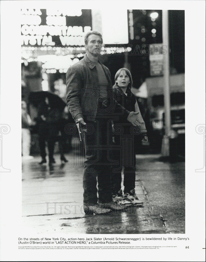 1993 Press Photo Arnold Schwarznegger &amp; Austin O&#39;Brien&quot;Last Action Hero&quot; - Historic Images