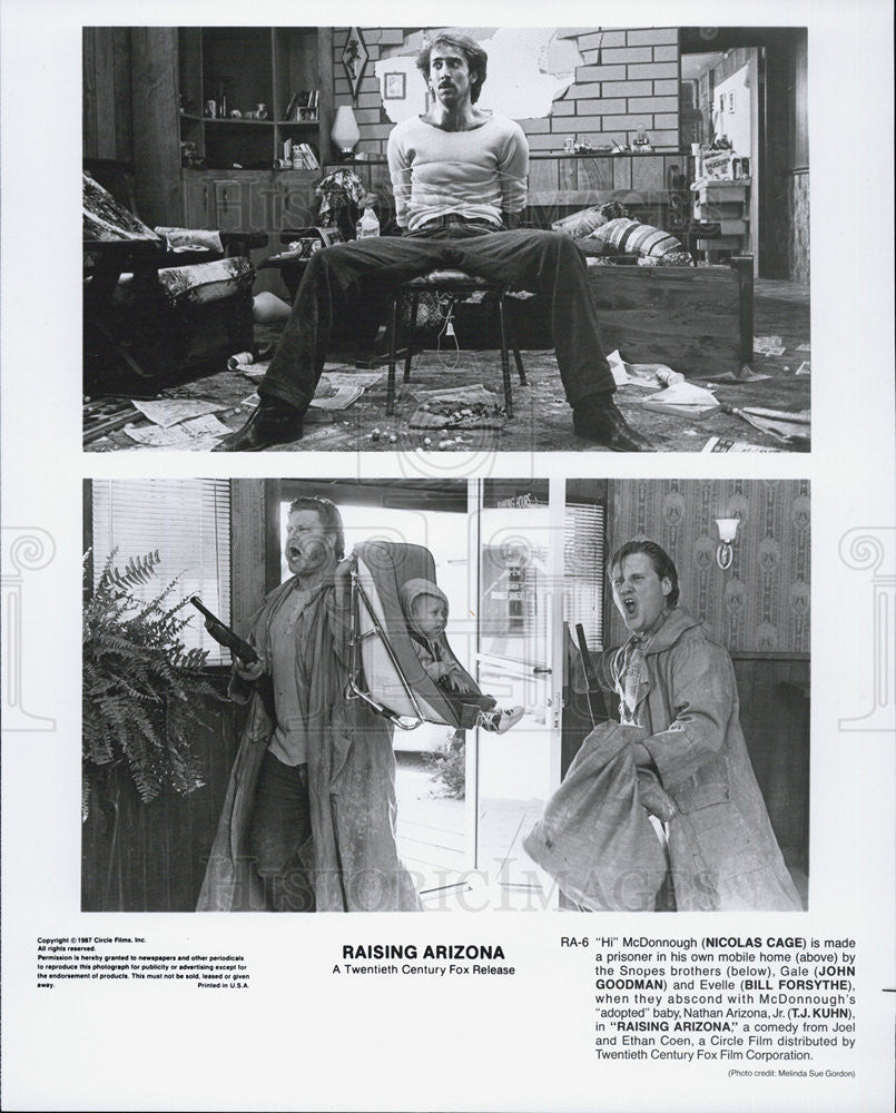 1987 Press Photo Nicholas Cage &amp;John Goodman &amp; Bill Forsythe &quot;Raising Arizona&quot; - Historic Images