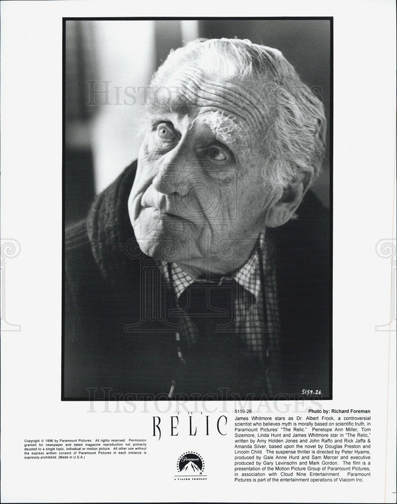 1996 Press Photo James Whitmore in &quot;Relic&quot; - Historic Images